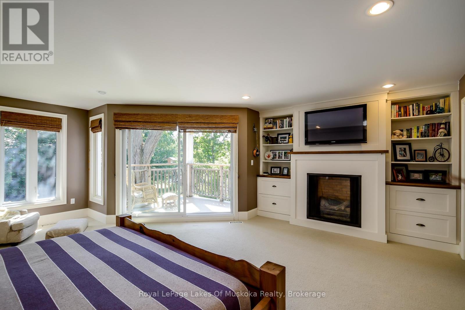 230 Ecclestone Drive, Bracebridge, Ontario  P1L 1G4 - Photo 15 - X12134713