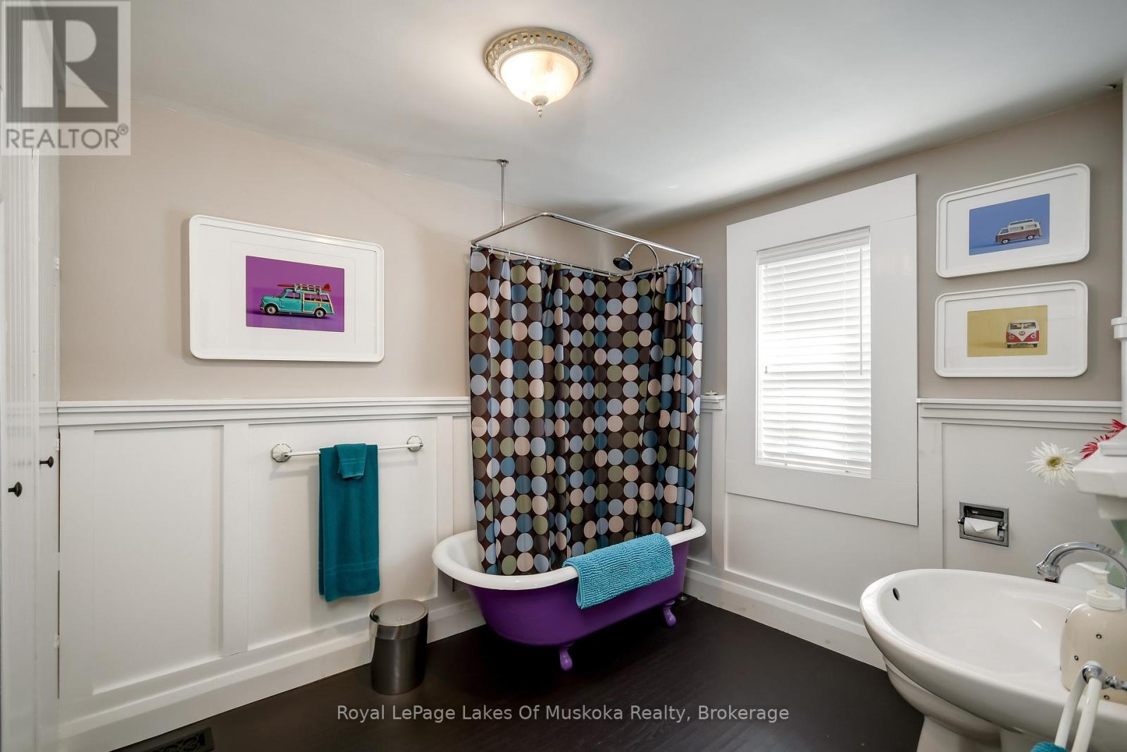 230 Ecclestone Drive, Bracebridge, Ontario  P1L 1G4 - Photo 17 - X12134713