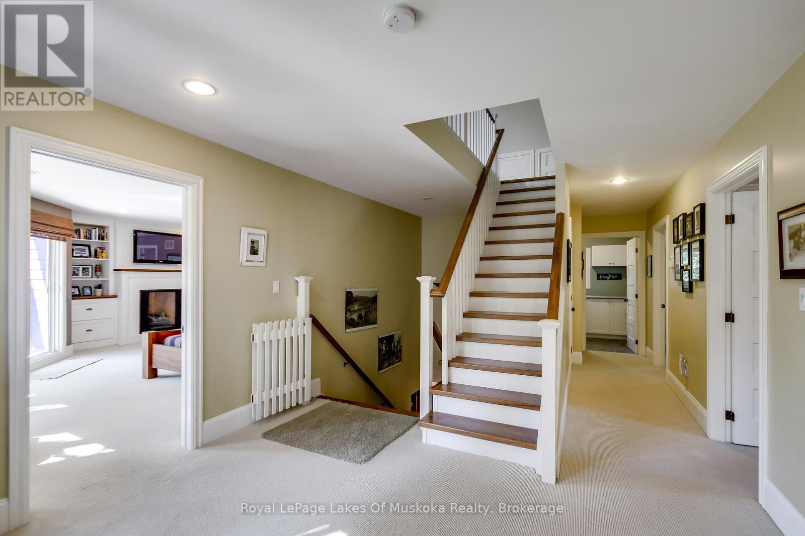 230 Ecclestone Drive, Bracebridge, Ontario  P1L 1G4 - Photo 26 - X12134713