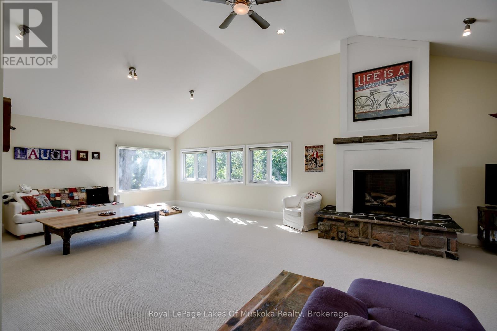 230 Ecclestone Drive, Bracebridge, Ontario  P1L 1G4 - Photo 27 - X12134713