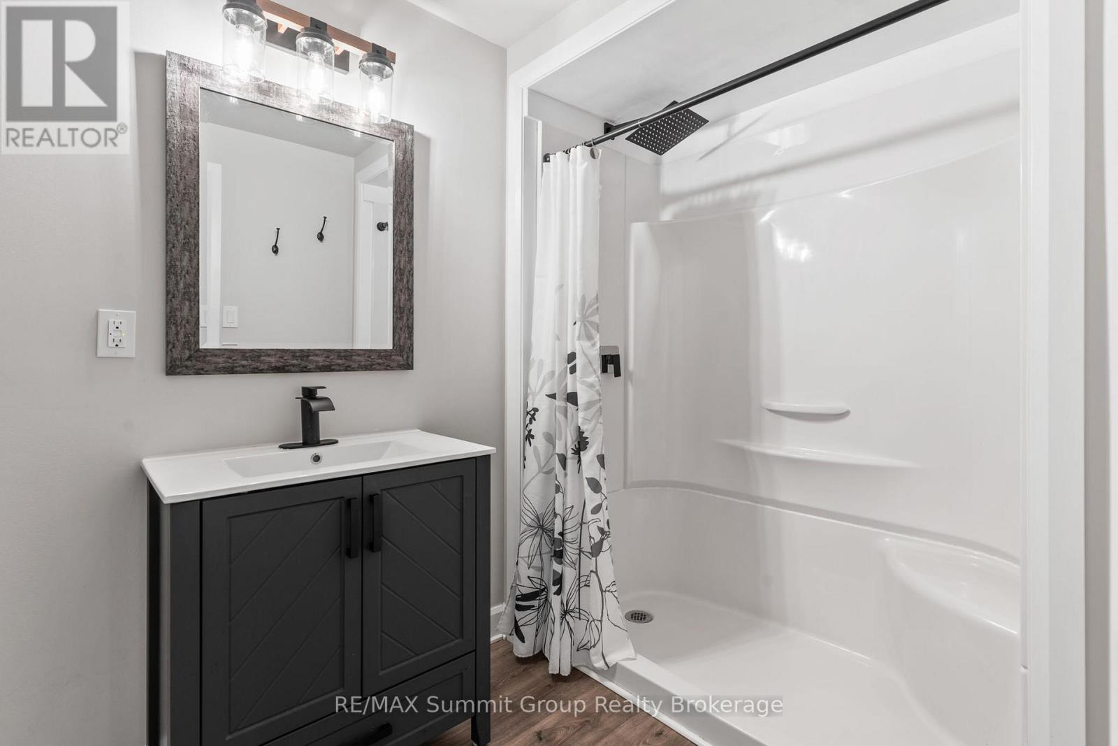 429528 8th Concession B, Grey Highlands, Ontario  N0C 1M0 - Photo 25 - X12134872