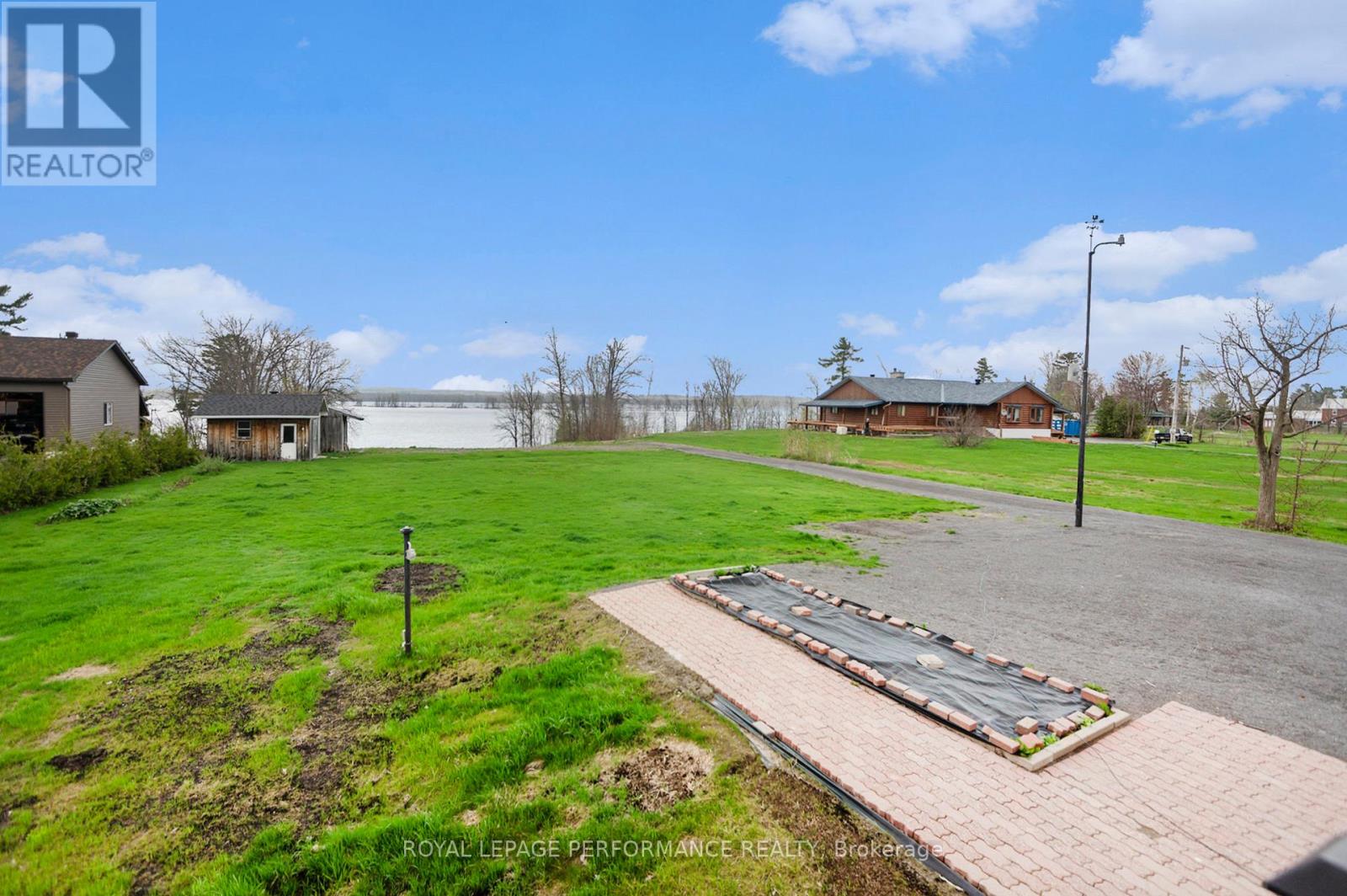 9360 County Road 17 Road, Clarence-Rockland, Ontario  K4K 1K9 - Photo 8 - X12134793