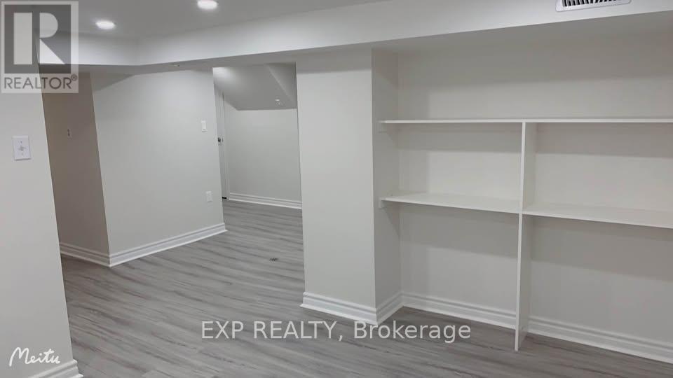 292 Poyntz Avenue, Toronto, Ontario  M2N 1J9 - Photo 9 - C12134621
