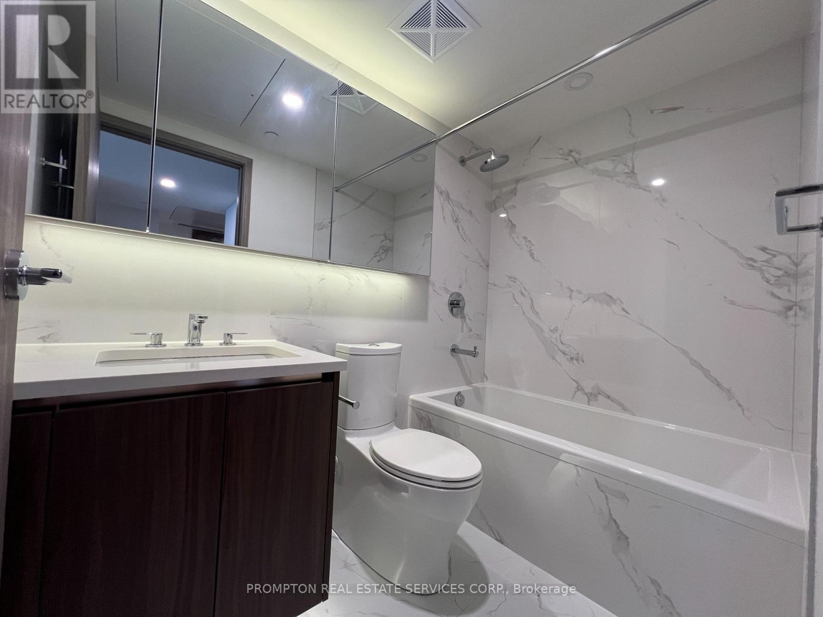 339 - 1 Concord Cityplace Way, Toronto, Ontario  M5V 0X3 - Photo 11 - C12134660