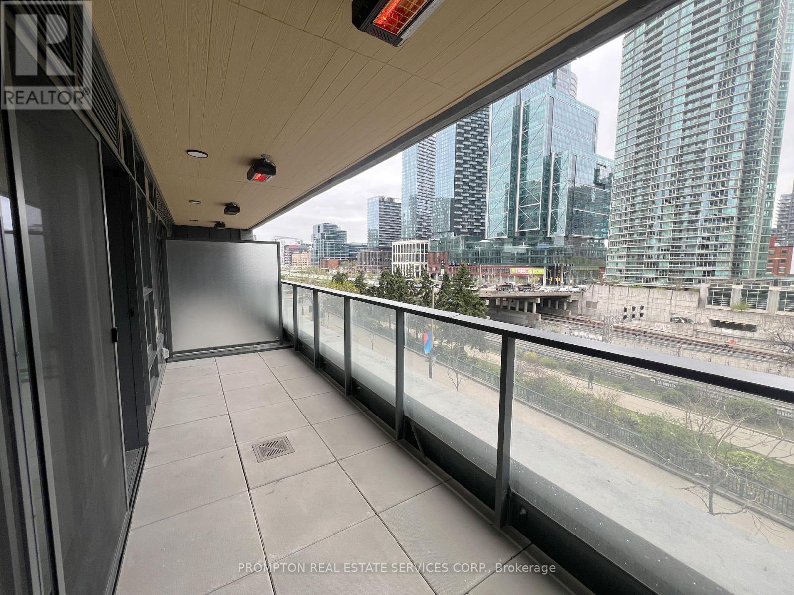 339 - 1 Concord Cityplace Way, Toronto, Ontario  M5V 0X3 - Photo 12 - C12134660
