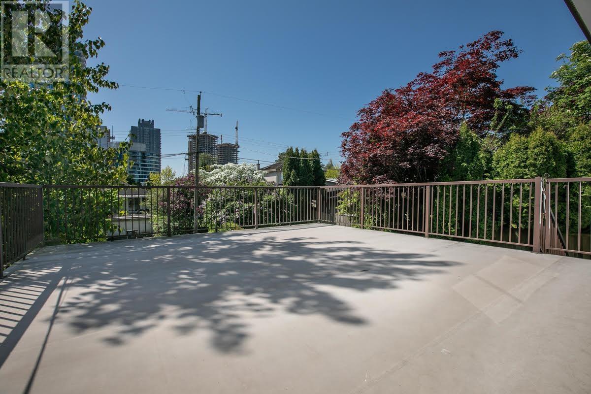 532 W 64th Avenue, Vancouver, British Columbia  V6P 2K9 - Photo 10 - R2997291