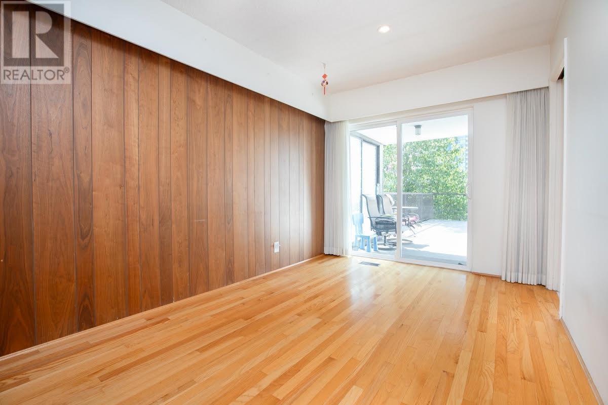 532 W 64th Avenue, Vancouver, British Columbia  V6P 2K9 - Photo 6 - R2997291