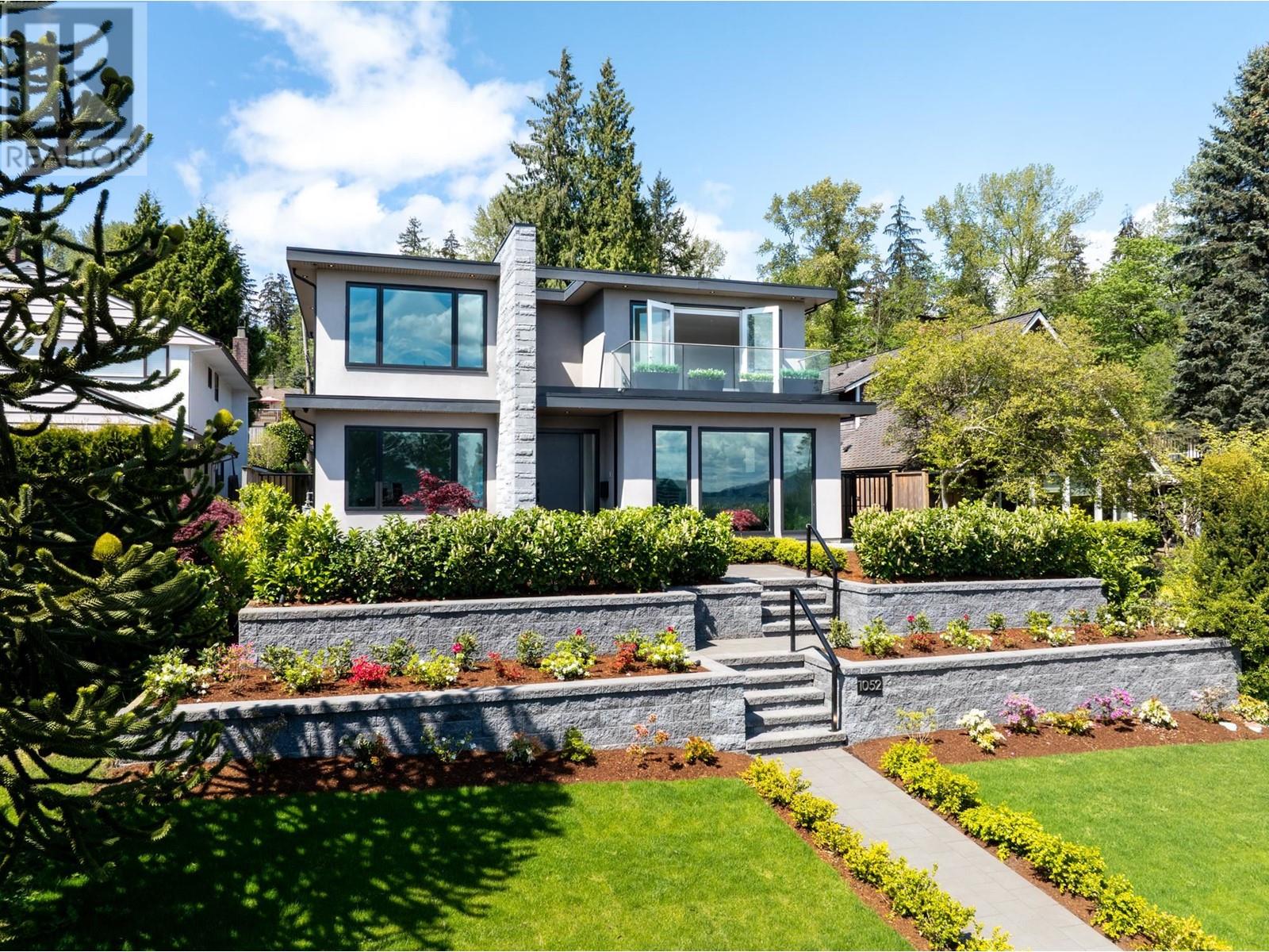 1052 CALVERHALL STREET, North Vancouver, British Columbia