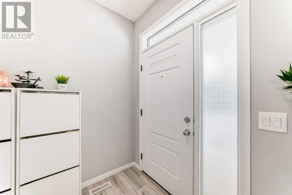 Property at 24 Harvest Grove Common NE image 4