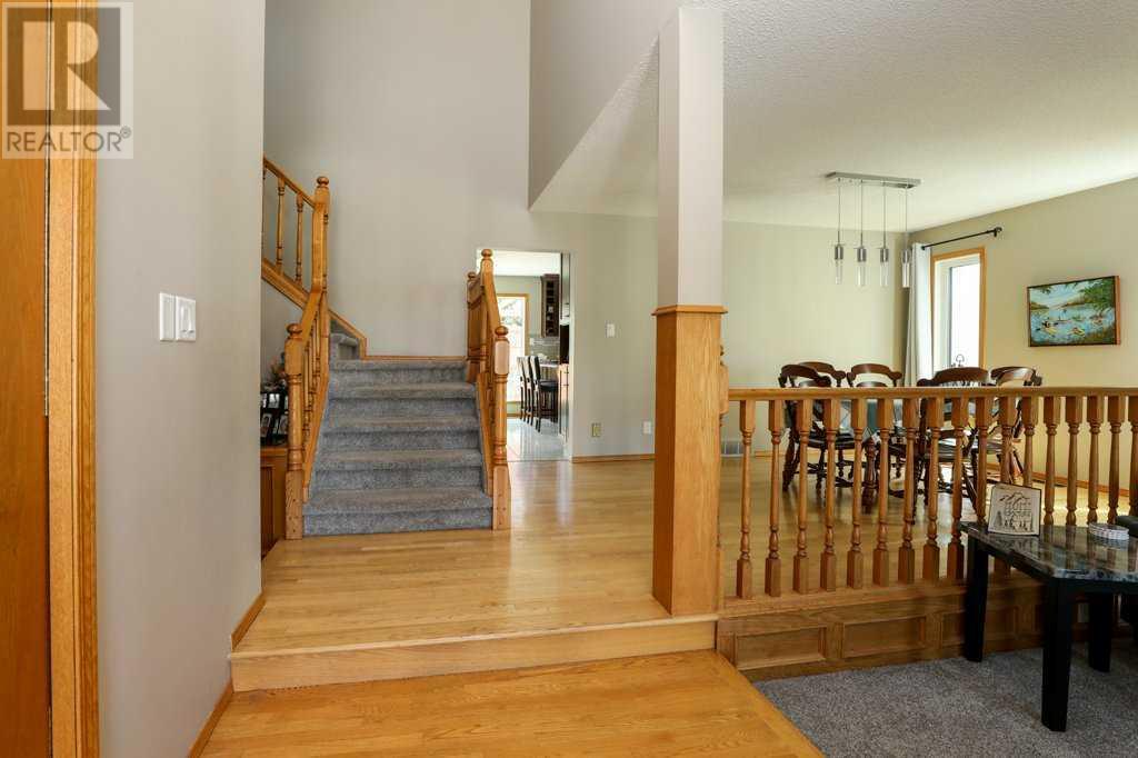 Property at 2207 26 Avenue image 4