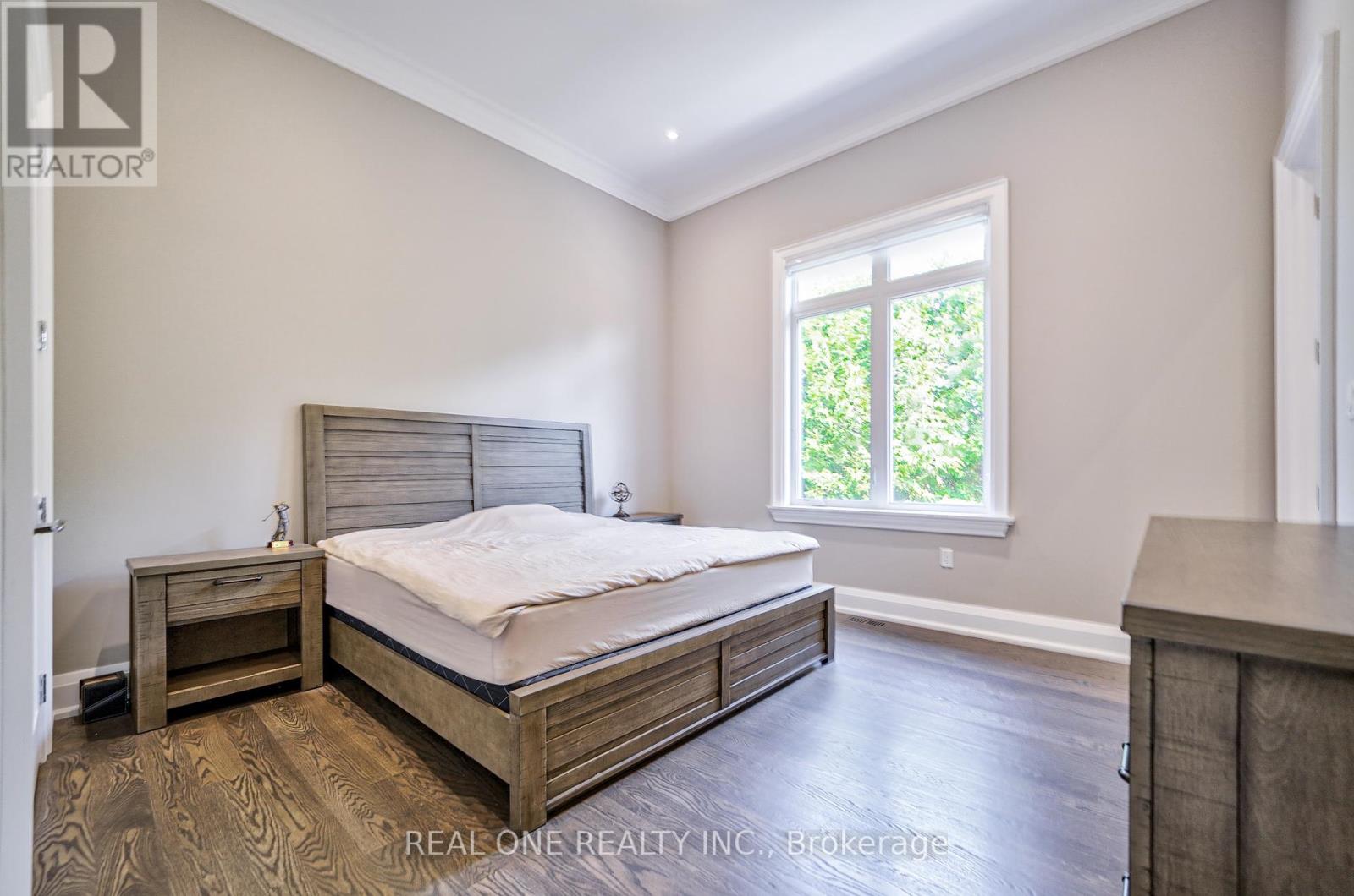 170 Ward Avenue, East Gwillimbury, Ontario  L0G 1V0 - Photo 23 - N12134623