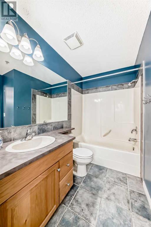 208, 25 Prestwick Drive Se, Calgary, Alberta  T2Z 4Z1 - Photo 36 - A2215796