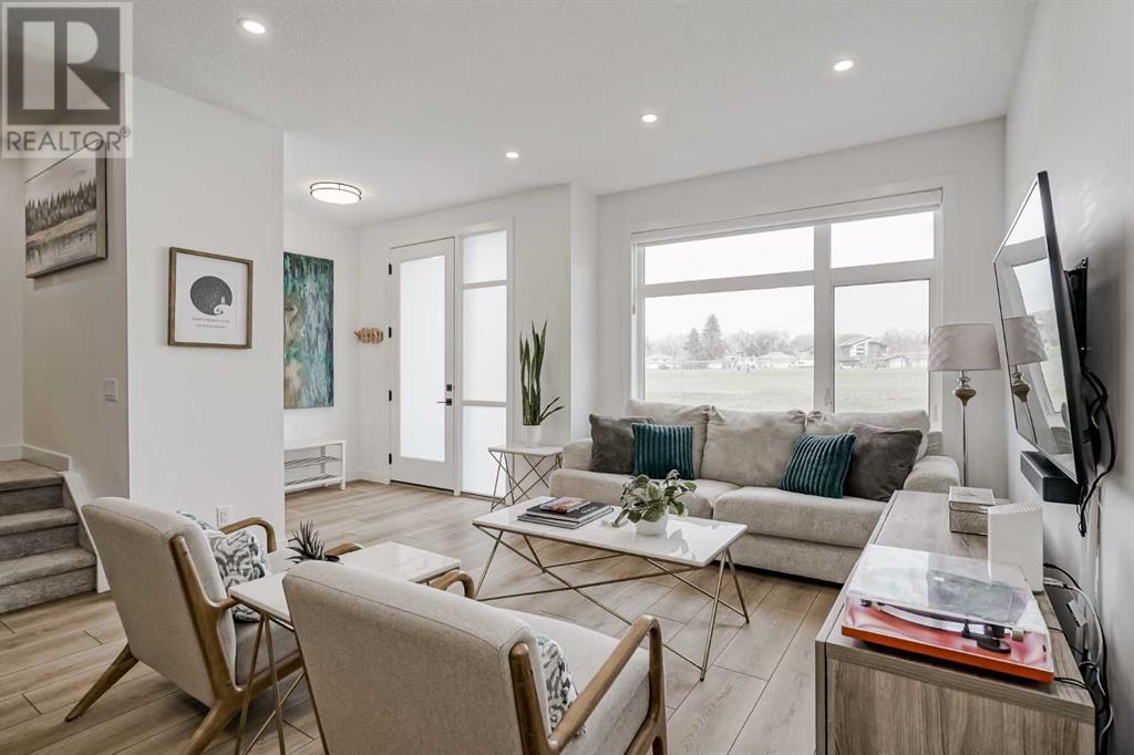 Property at 2308 20 Street NW image 2