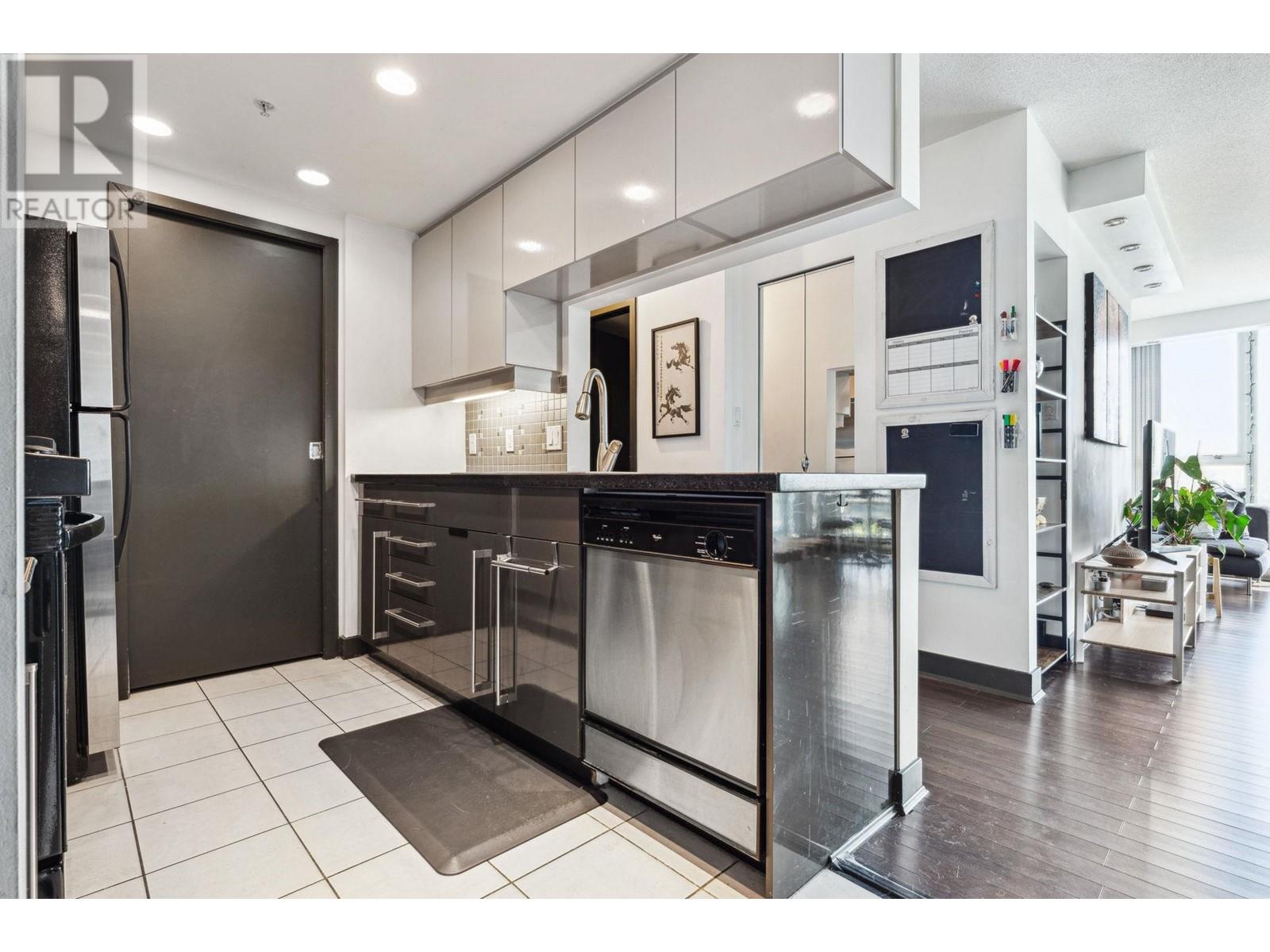 2201 1408 Strathmore Mews, Vancouver, British Columbia  V6Z 3A9 - Photo 10 - R3000101