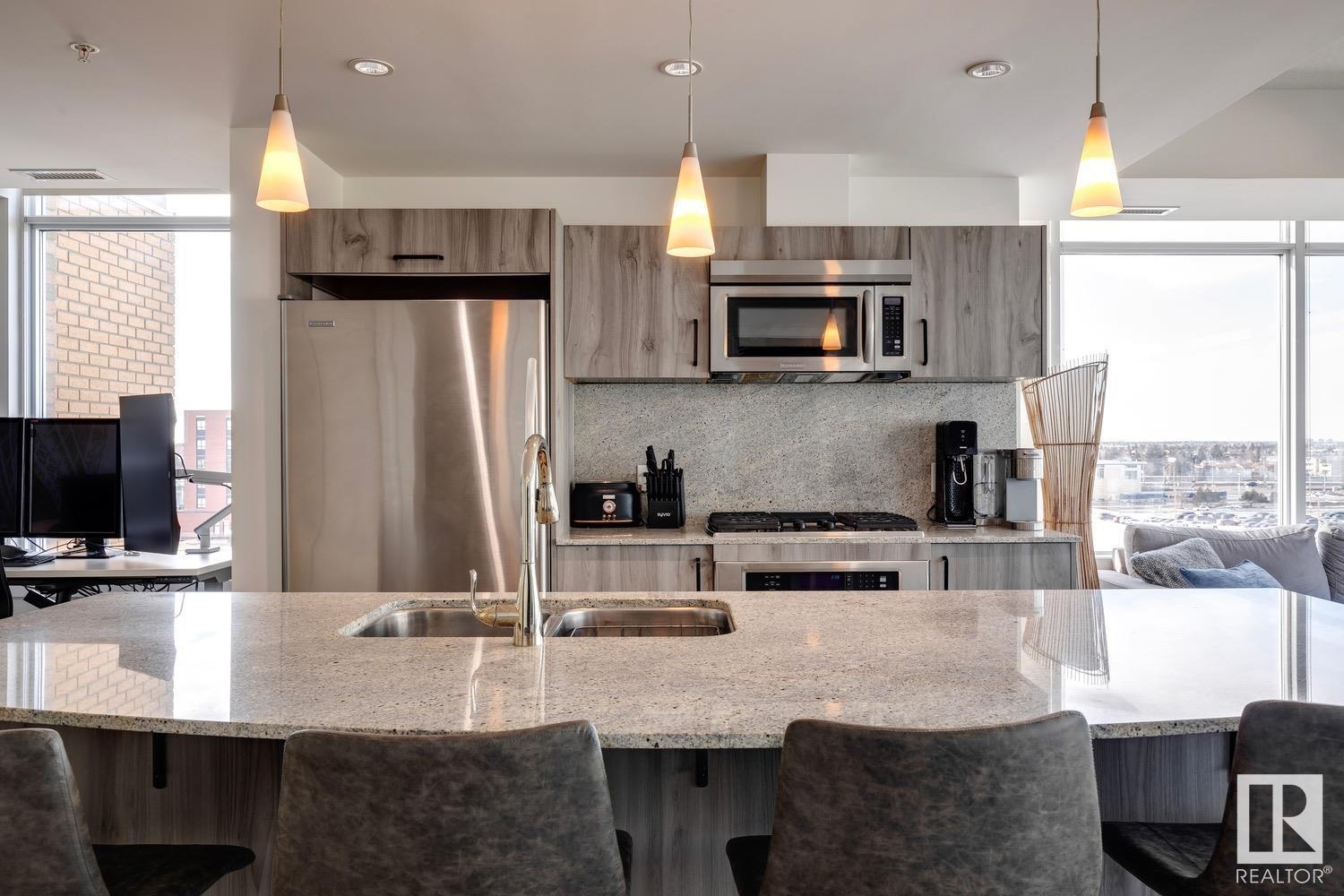 Property at #606 2510 109 ST NW image 3