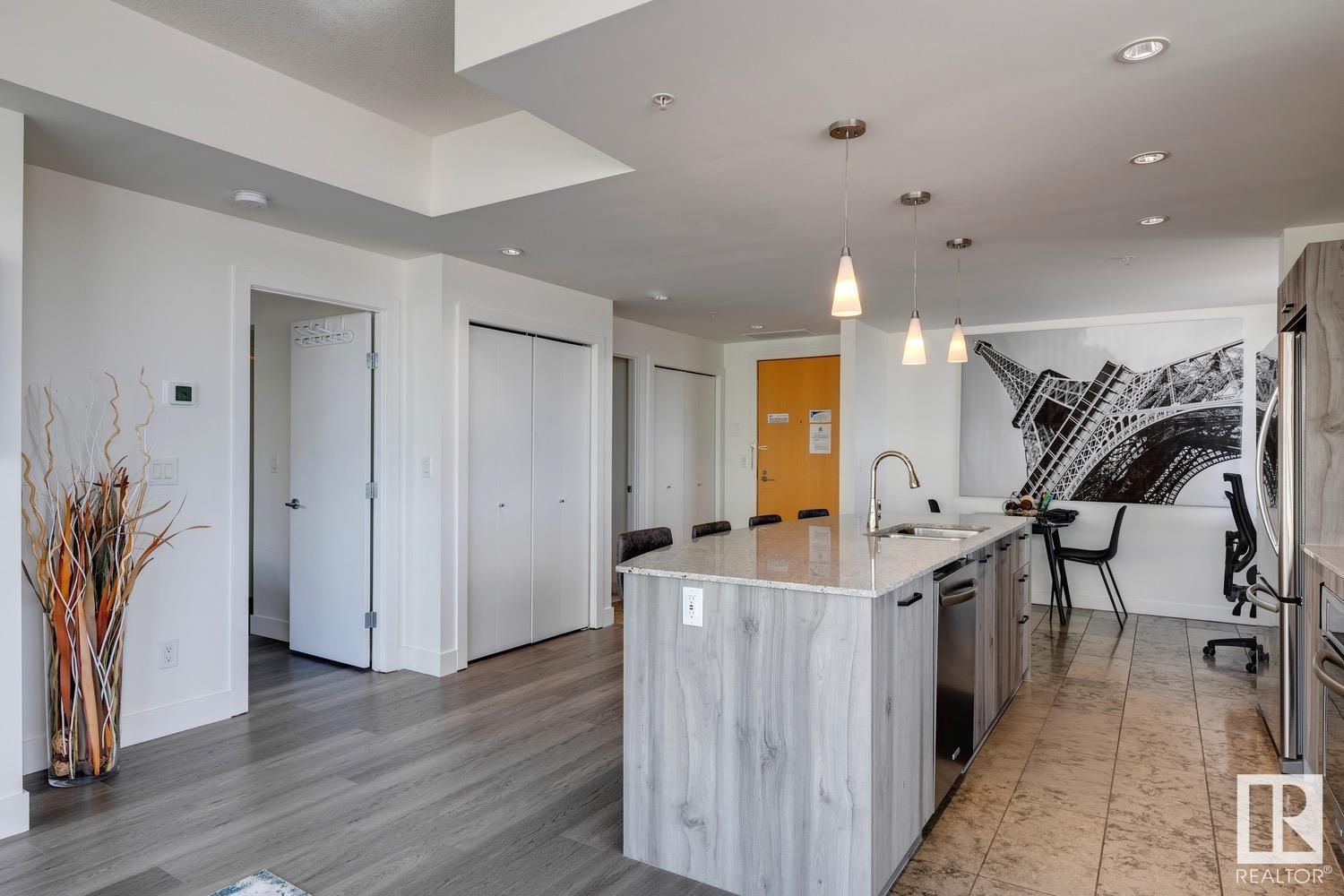Property at #606 2510 109 ST NW image 4