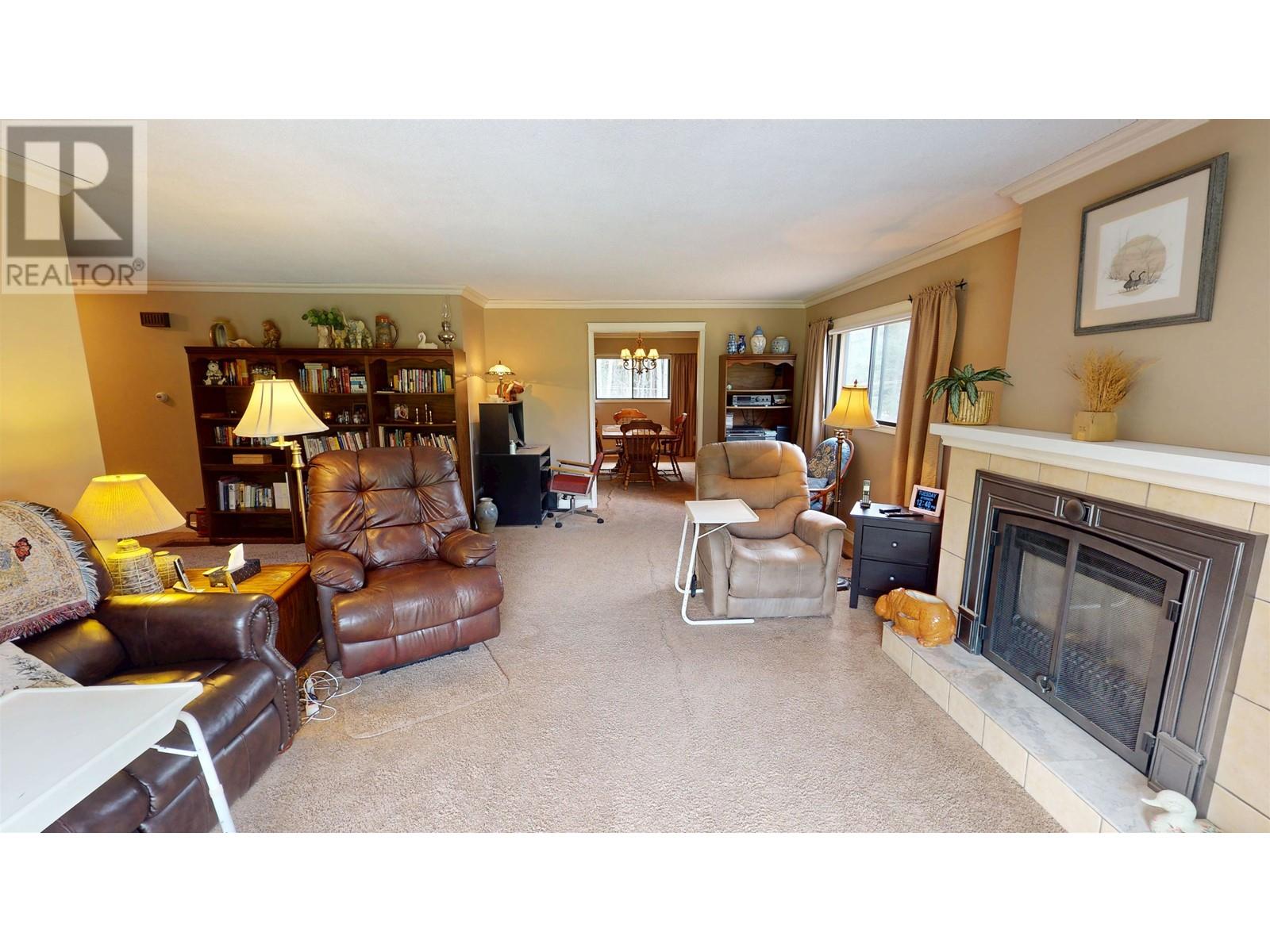 Property at 4031 ASTRAL AVENUE image 4