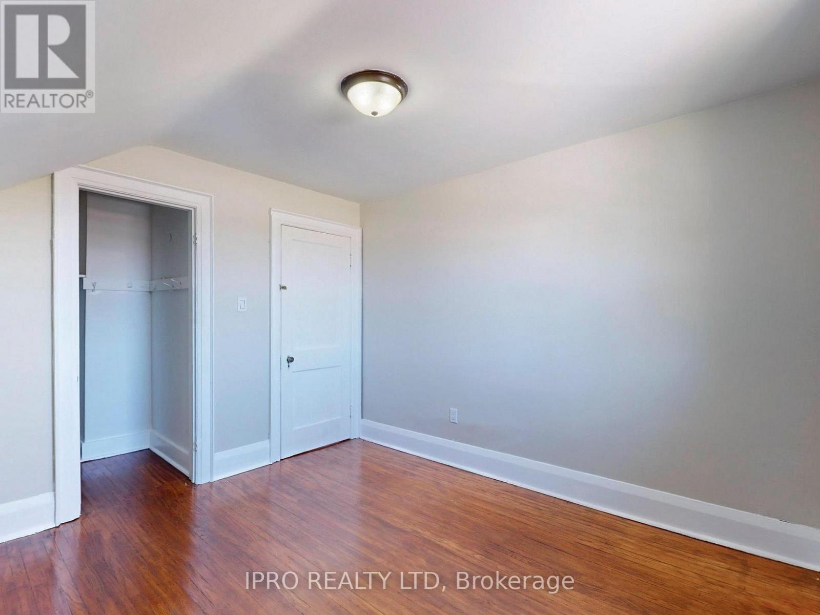 219 Queen Street W, Brampton (Downtown Brampton), Ontario  L6Y 1M6 - Photo 36 - W12134638