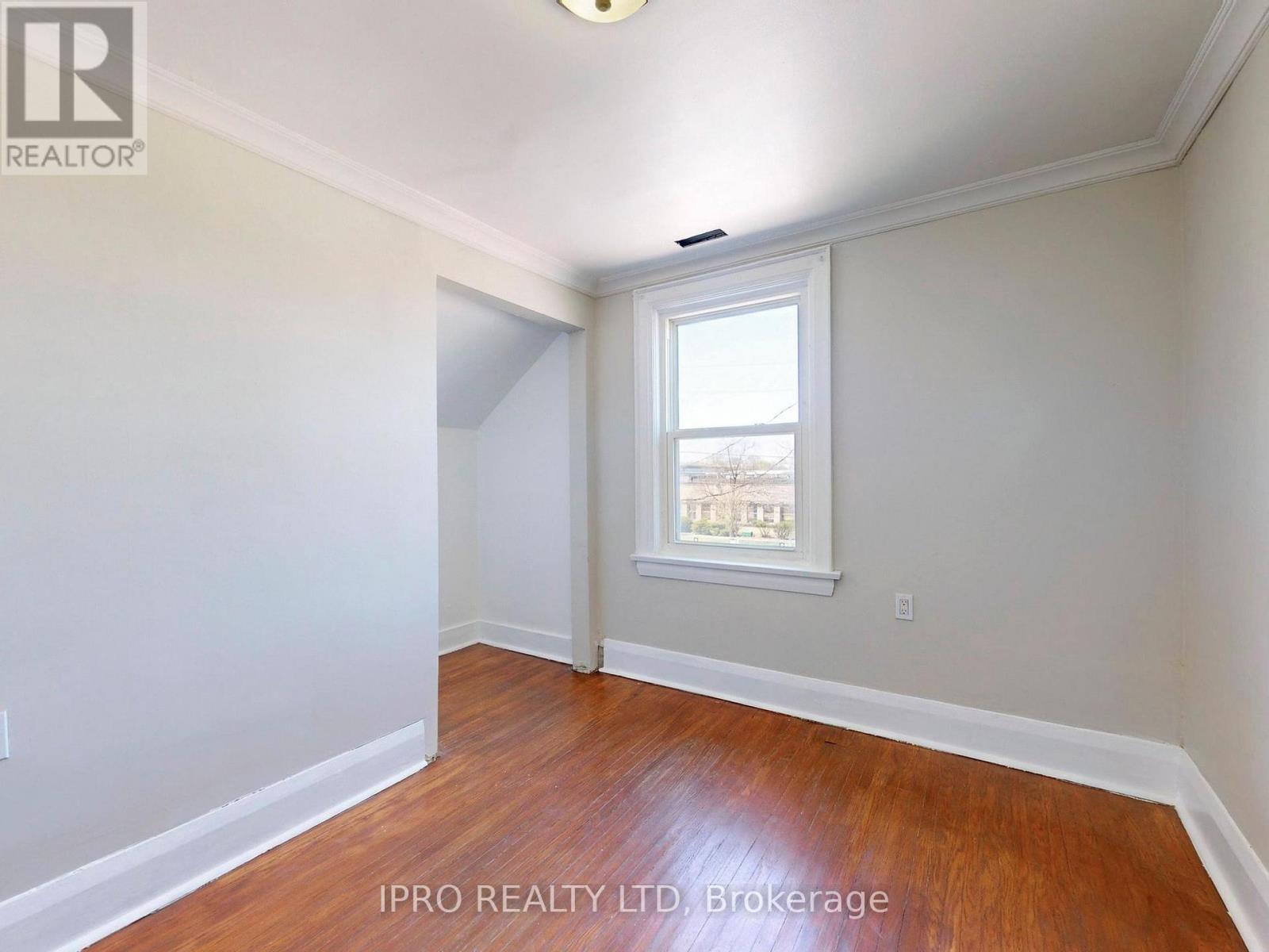 219 Queen Street W, Brampton (Downtown Brampton), Ontario  L6Y 1M6 - Photo 39 - W12134638