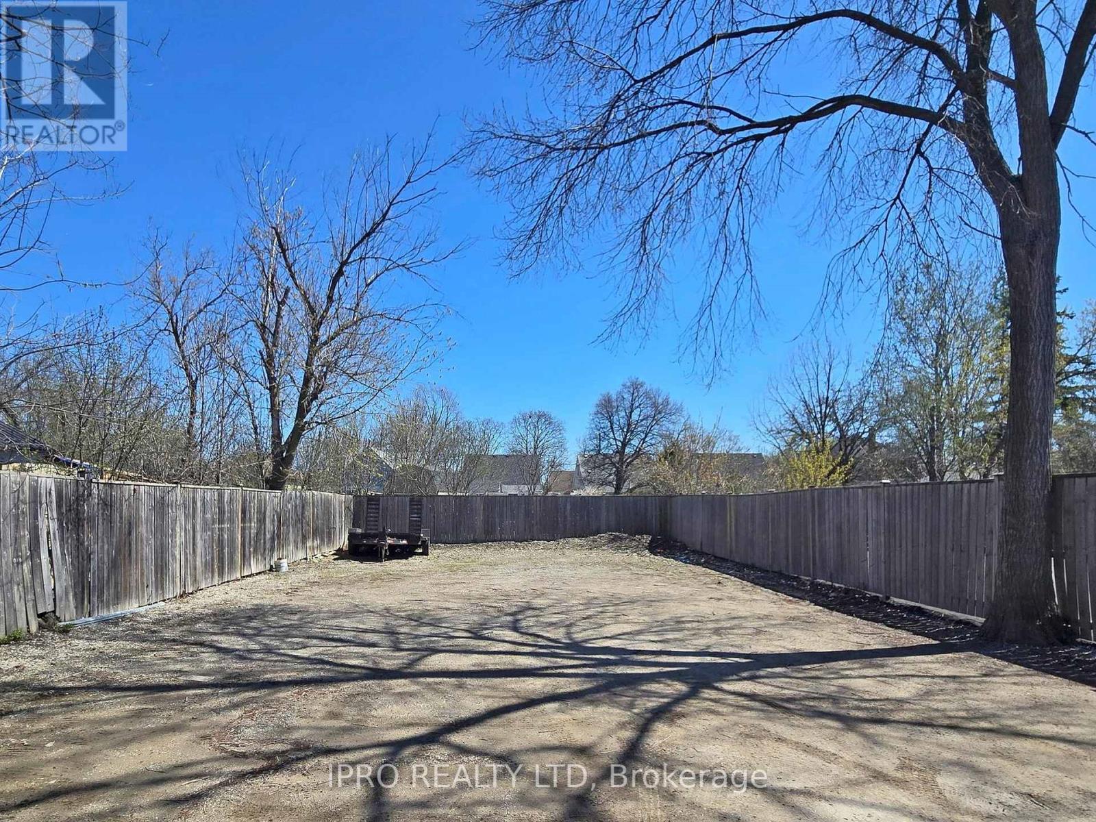 219 Queen Street W, Brampton (Downtown Brampton), Ontario  L6Y 1M6 - Photo 45 - W12134638