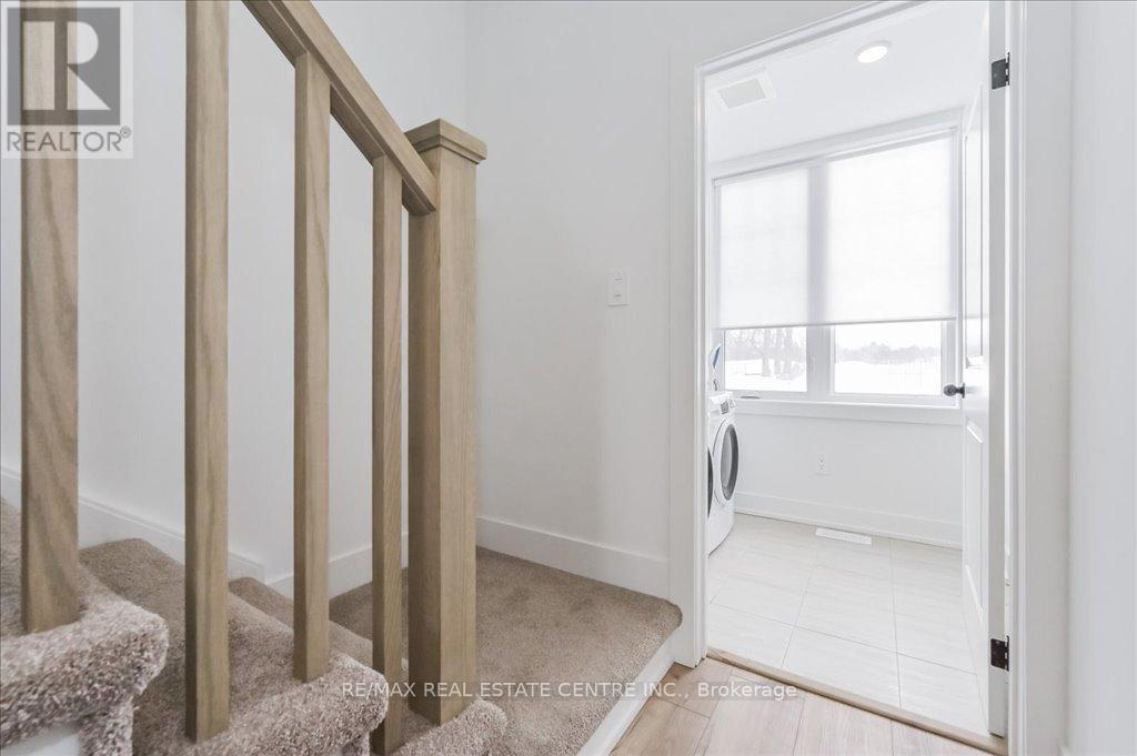 3 - 690 Broadway Avenue, Orangeville, Ontario  L9W 5C8 - Photo 21 - W12134653