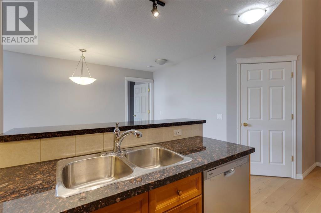 504, 881 15 Avenue Sw, Calgary, Alberta  T2R 1R8 - Photo 6 - A2205601