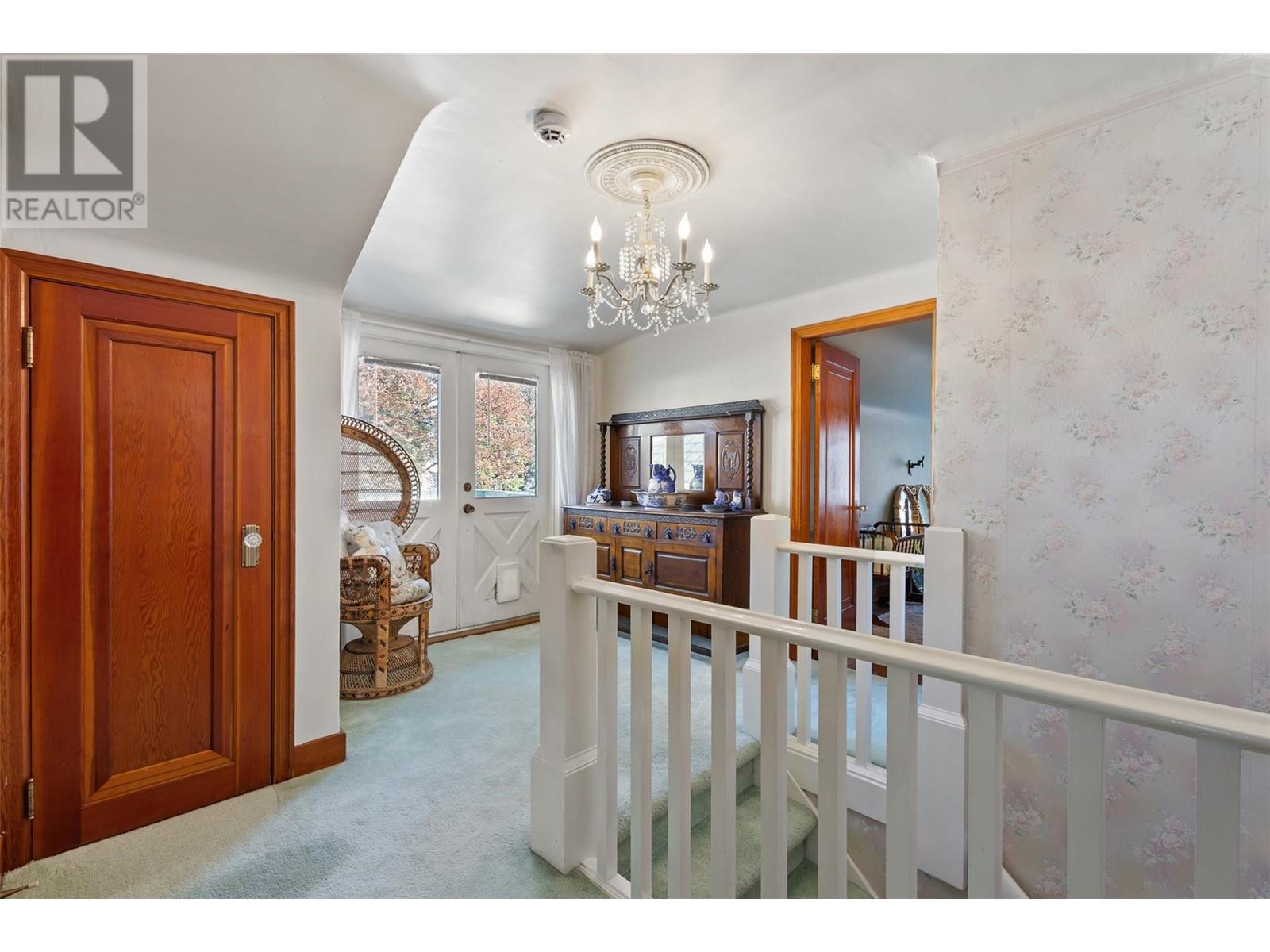 1064 Fairview Road, Penticton, British Columbia  V2A 5Z2 - Photo 29 - 10346650