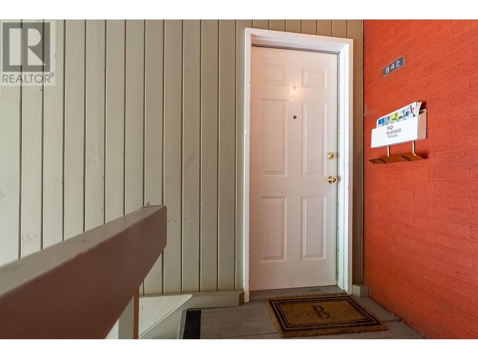 842 Westview Crescent, North Vancouver, British Columbia  V7N 3Y1 - Photo 18 - R3000291
