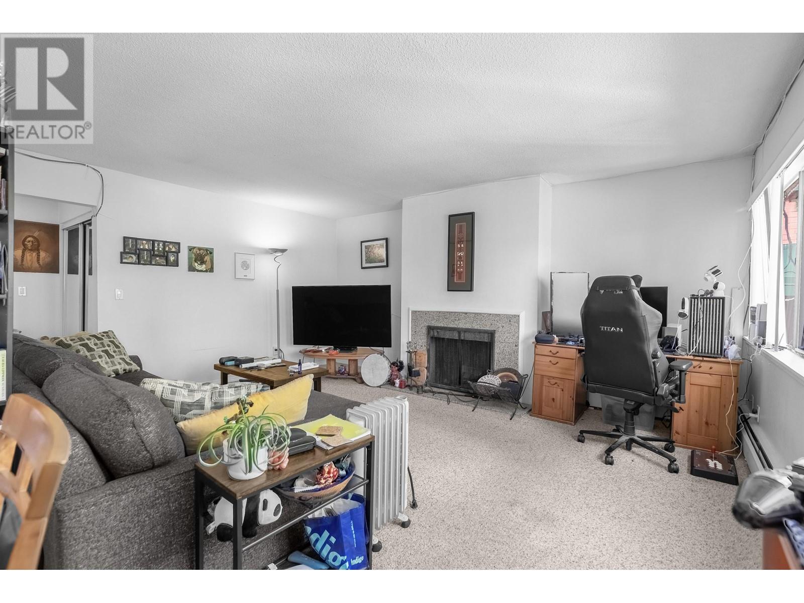 842 Westview Crescent, North Vancouver, British Columbia  V7N 3Y1 - Photo 5 - R3000291