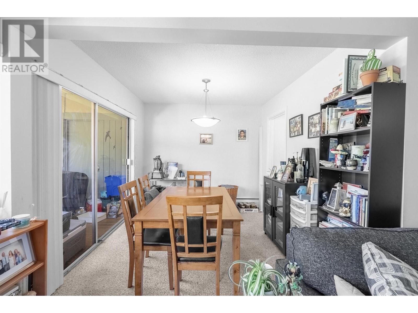 842 Westview Crescent, North Vancouver, British Columbia  V7N 3Y1 - Photo 8 - R3000291