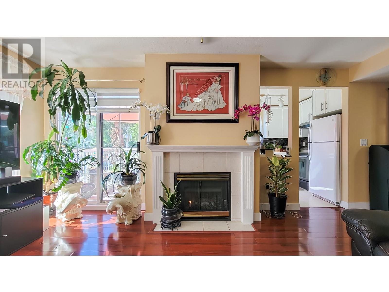 304 2678 Dixon Street, Port Coquitlam, British Columbia  V3C 6L7 - Photo 10 - R3000305