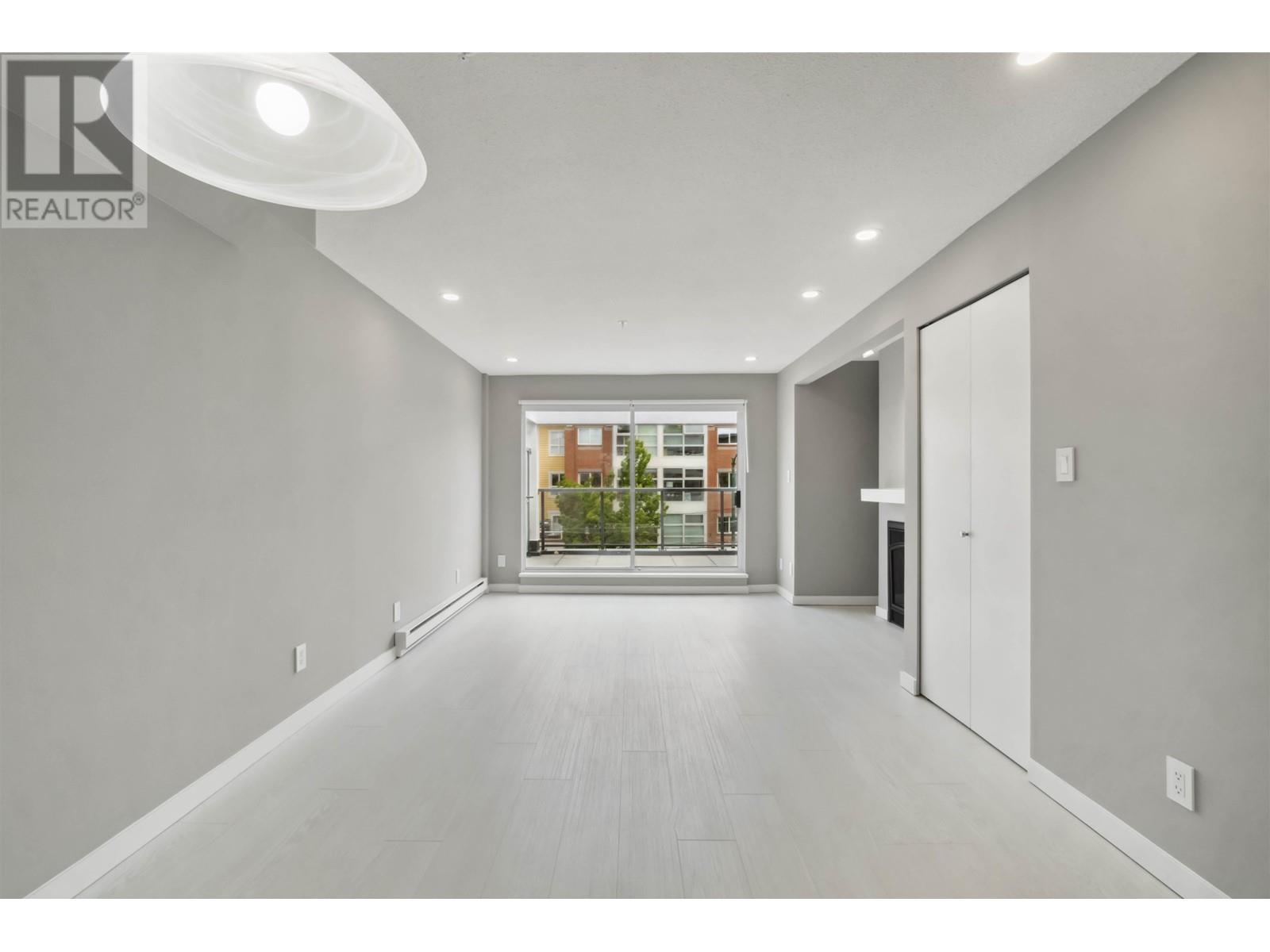 6 2880 W 4th Avenue, Vancouver, British Columbia  V6K 1R2 - Photo 8 - R3000335