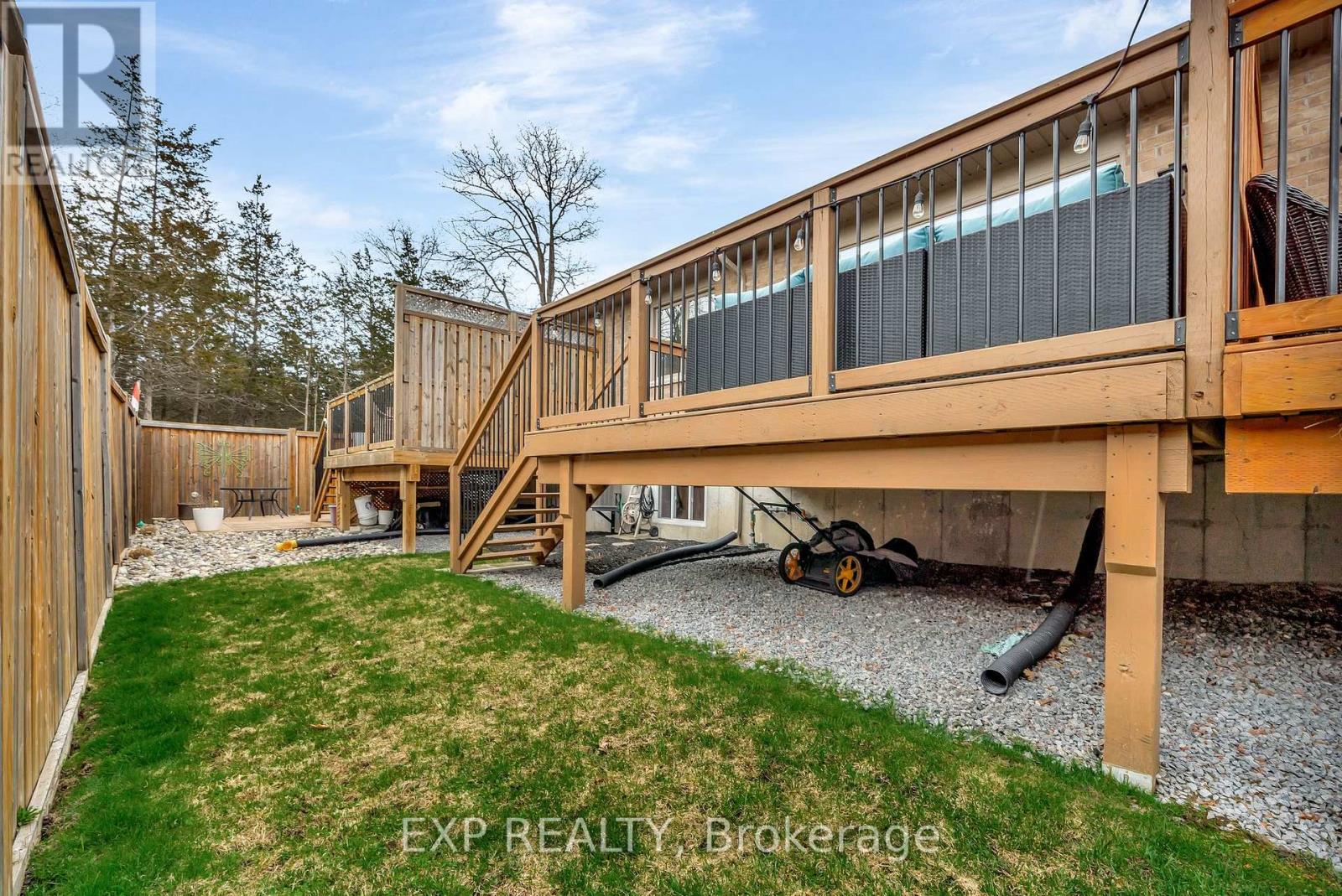 110 Spruce Gardens, Belleville, Ontario  K8N 0B5 - Photo 41 - X12107653