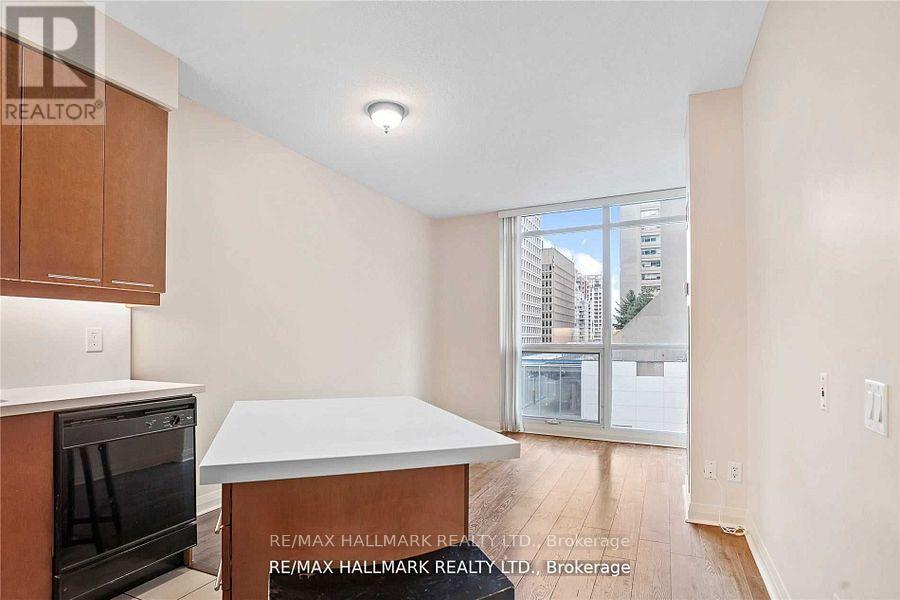 505 - 1121 Bay Street, Toronto, Ontario  M5S 3L9 - Photo 5 - C12134721