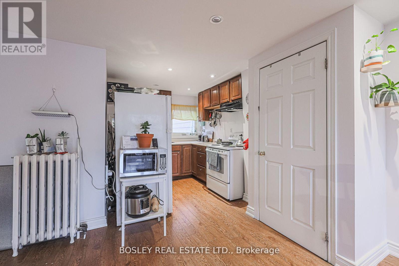58 Palmerston Avenue, Toronto, Ontario  M6J 2J1 - Photo 27 - C12134728