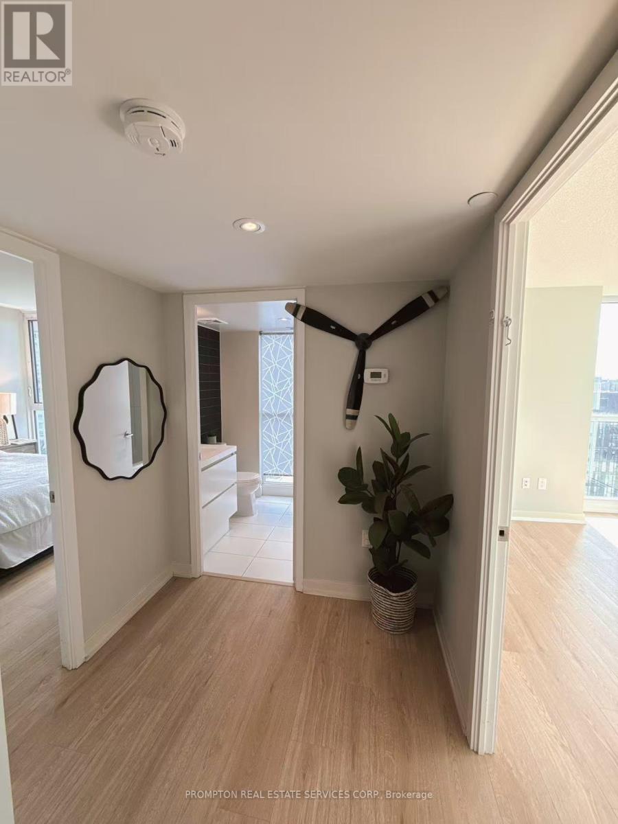 1615 - 75 Queens Wharf Road, Toronto, Ontario  M5V 0J8 - Photo 20 - C12134792