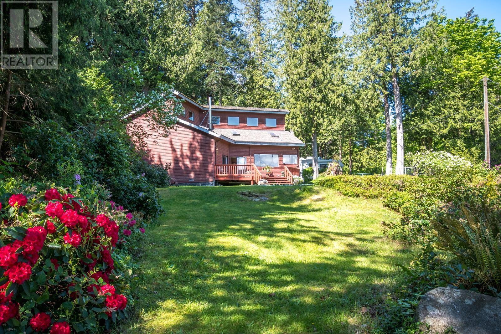 7711 Redrooffs Road, Halfmoon Bay, British Columbia  V7Z 1C4 - Photo 11 - R3000384