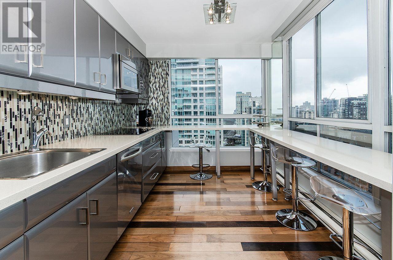 2401 1500 Howe Street, Vancouver, British Columbia  V6Z 2N1 - Photo 24 - R3000345
