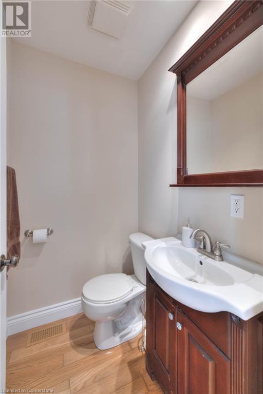 Property at 34 BRAUN Street image 5