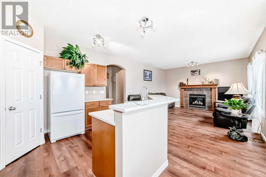 Property at 110 Bridlecrest Boulevard SW image 5