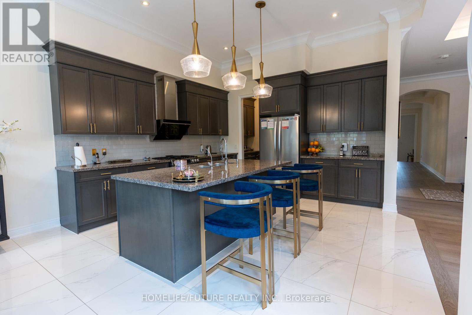36 Blenheim Circle, Whitby, Ontario  L1P 0E3 - Photo 10 - E12134712