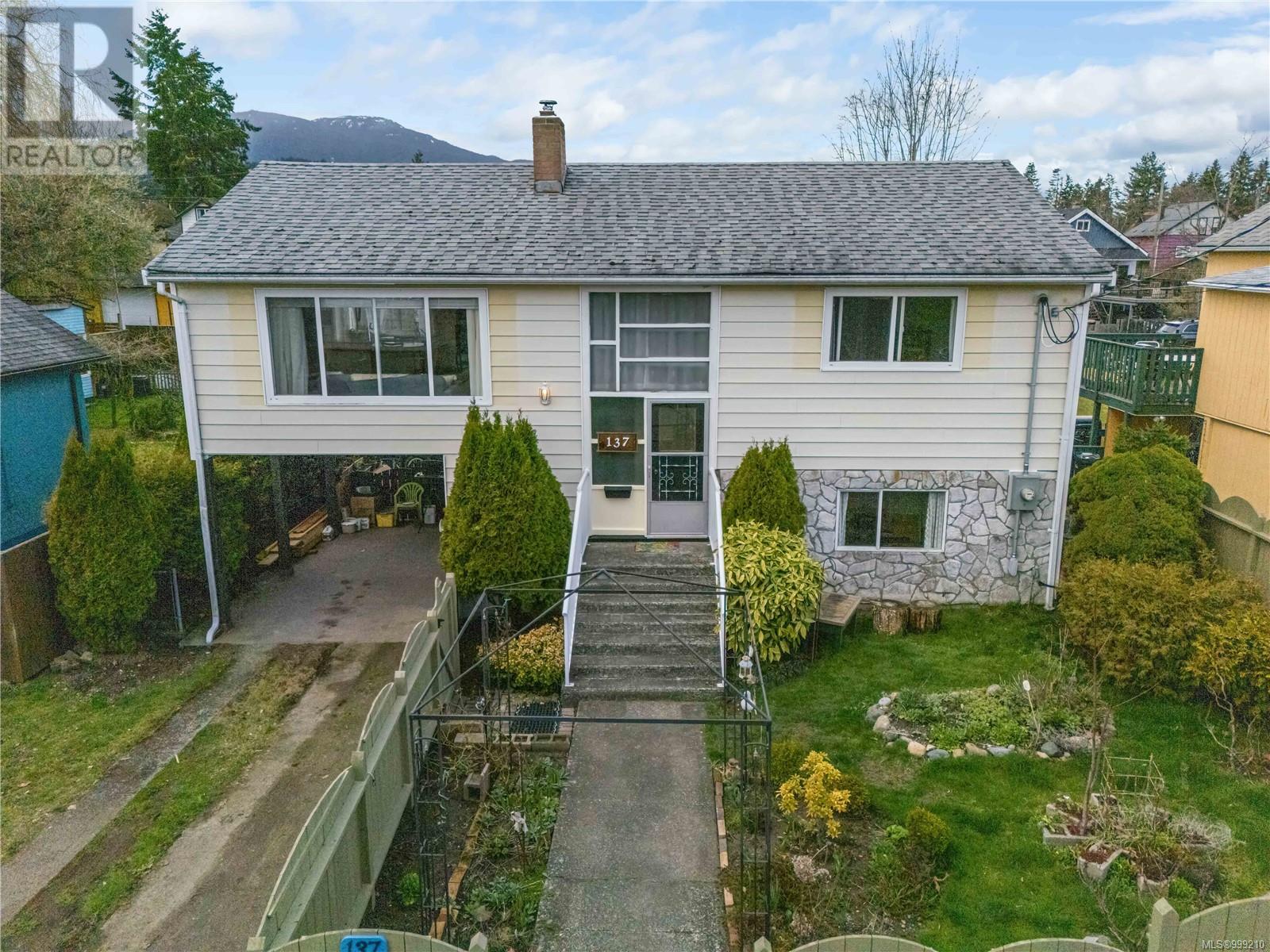 137 Harvey St, Nanaimo, British Columbia