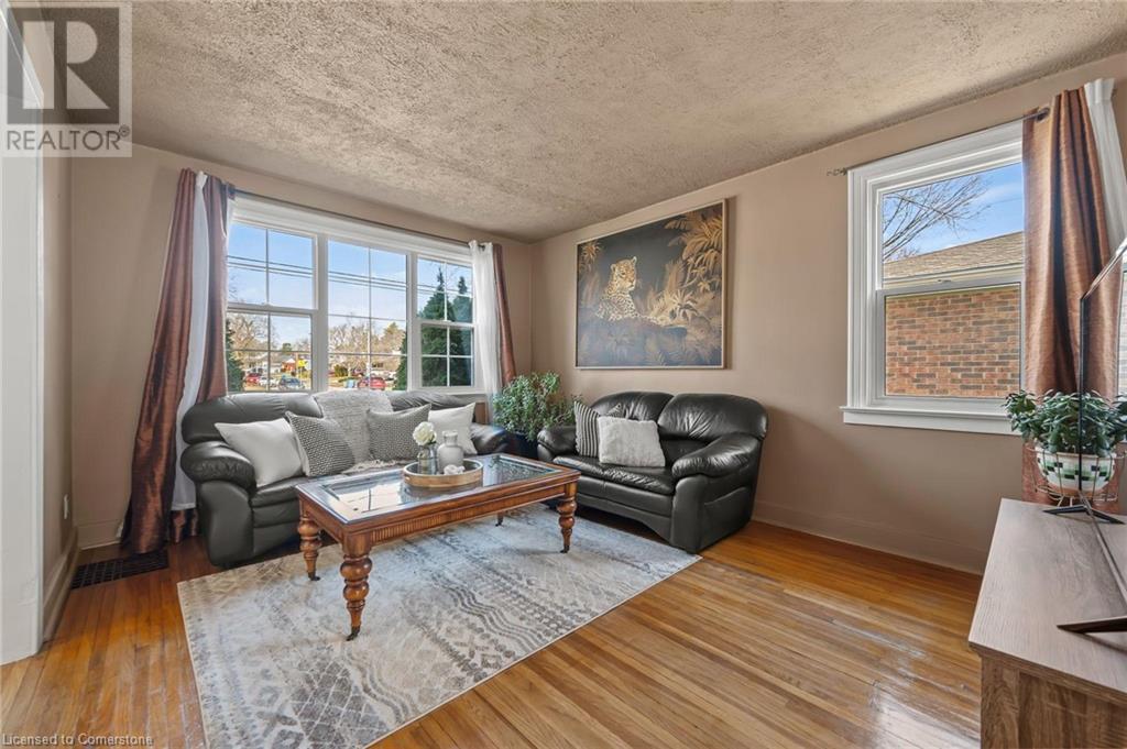 Property at 513 SPEEDVALE Avenue E image 3