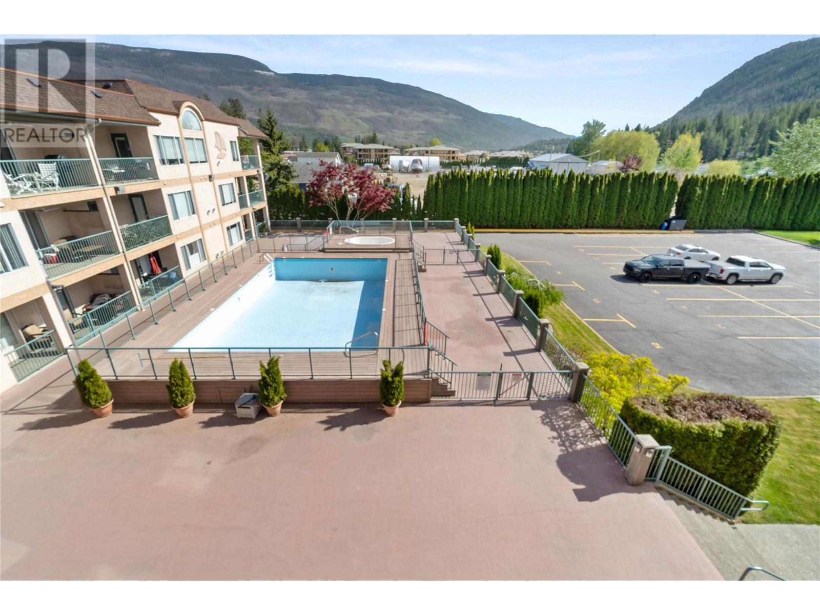 1002 Riverside Avenue Unit# 313, Sicamous, British Columbia  V0E 2V1 - Photo 33 - 10346775