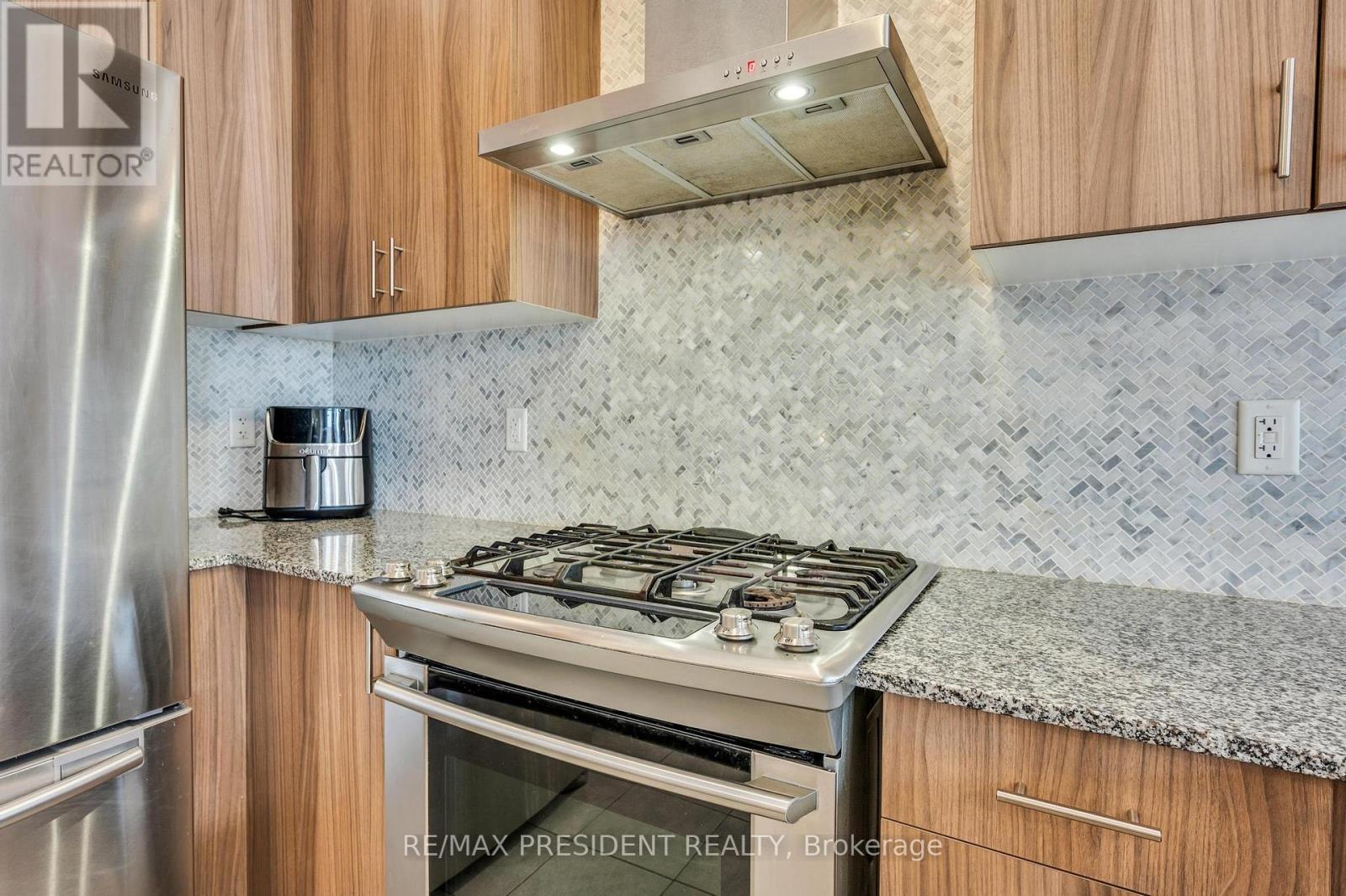 8575 Financial Drive, Brampton, Ontario  L6Y 6C4 - Photo 21 - W12134496