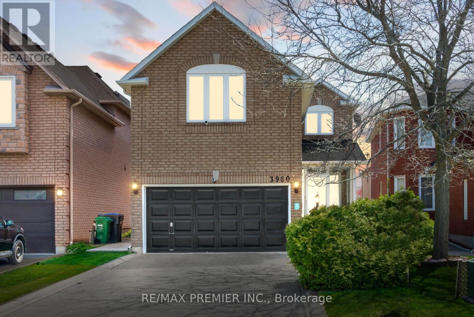 Property at 3960 HONEY LOCUST TRAIL image 1