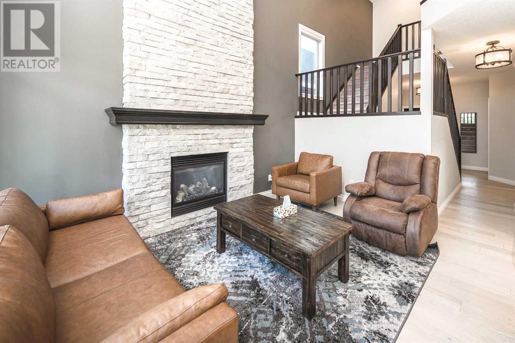 Property at 35 Aspen Summit Mount SW image 5