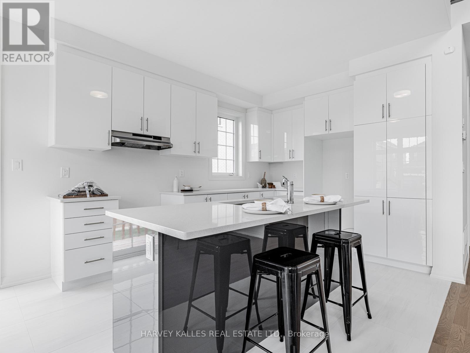 2 Bayberry Drive, Adjala-Tosorontio, Ontario  L0G 1W0 - Photo 17 - N12134760