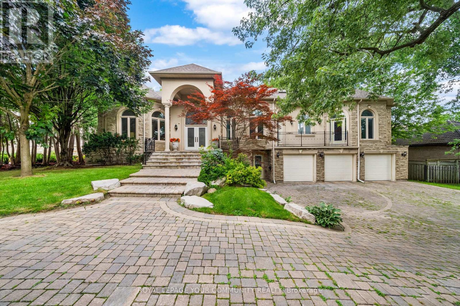Property at 48 ARNOLD AVENUE image 1