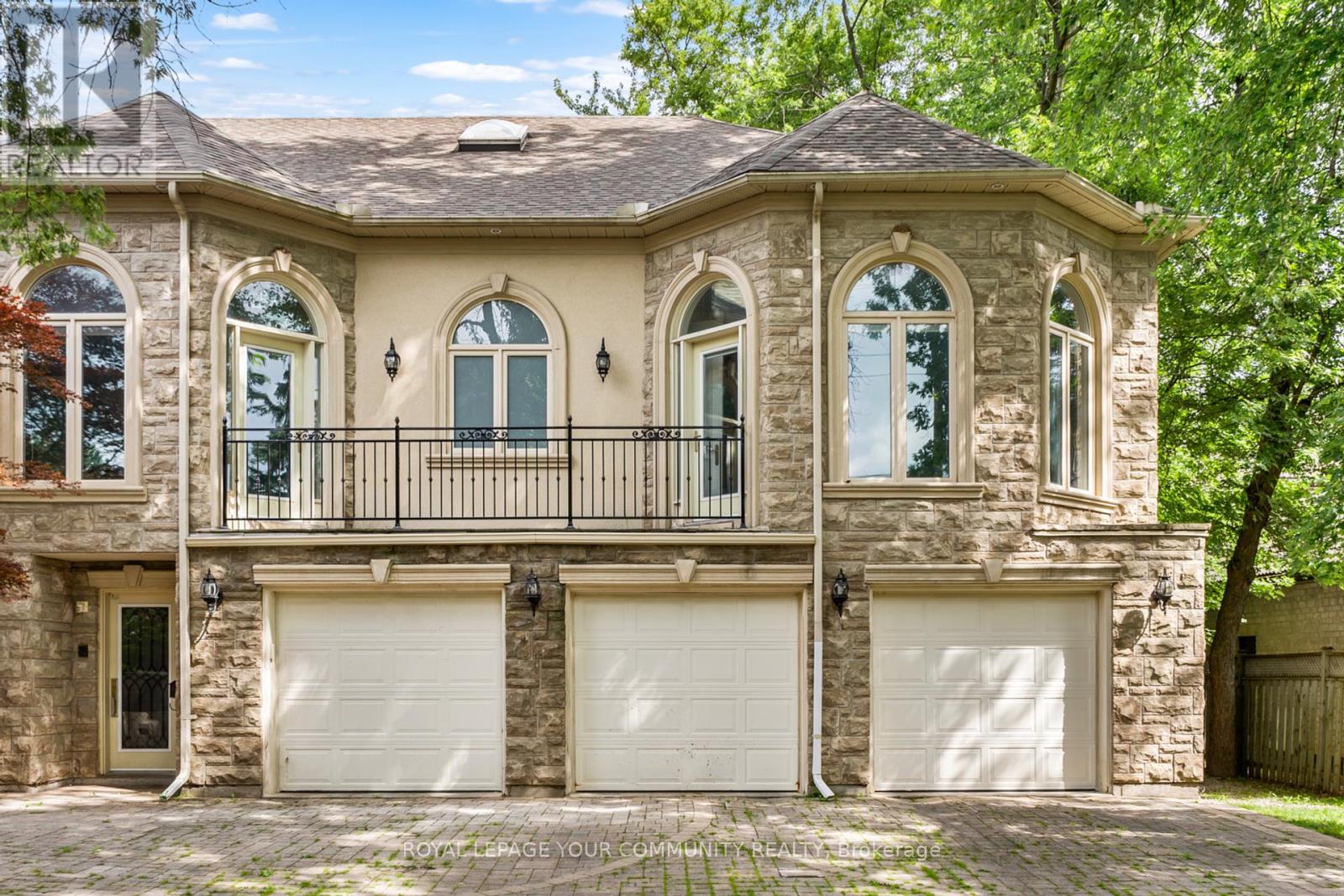 48 Arnold Avenue, Vaughan (Crestwood-Springfarm-Yorkhill), Ontario  L4J 1B3 - Photo 35 - N12134765